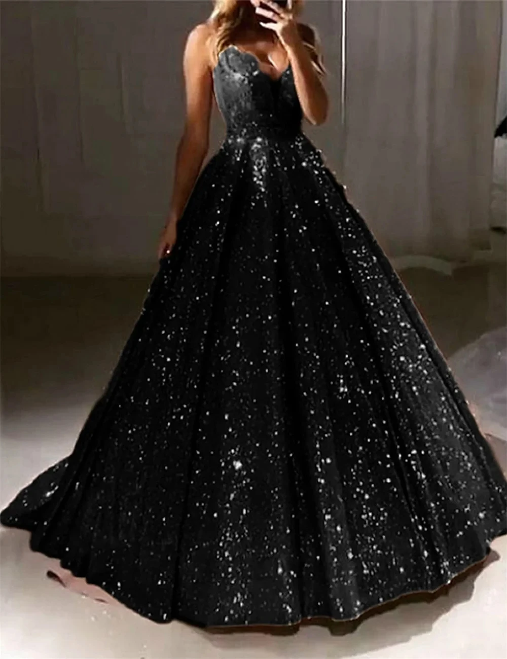 Sequined Ball Gown Quinceanera Dresses Long Luxury Party Dresses V-Neck V-Back Sleeveless Sweep Train Made Prom Gown