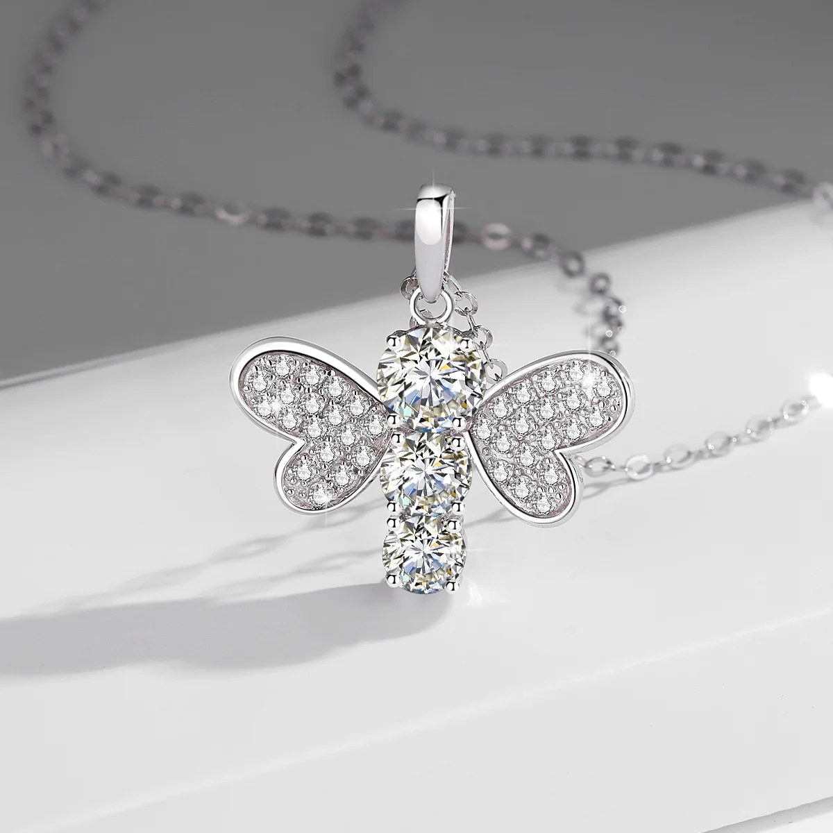 925 Sterling Silver Dragonfly Pendant Clavicle Chain Moissanite Necklace Charms For Women Elegant Girl Jewelry Gift
