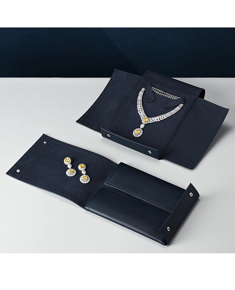 Oirlv Luxury Necklace Storage Case - Premium Faux Leather Exterior Soft Suede Interior, Jewelry Organizer for High-End Necklaces