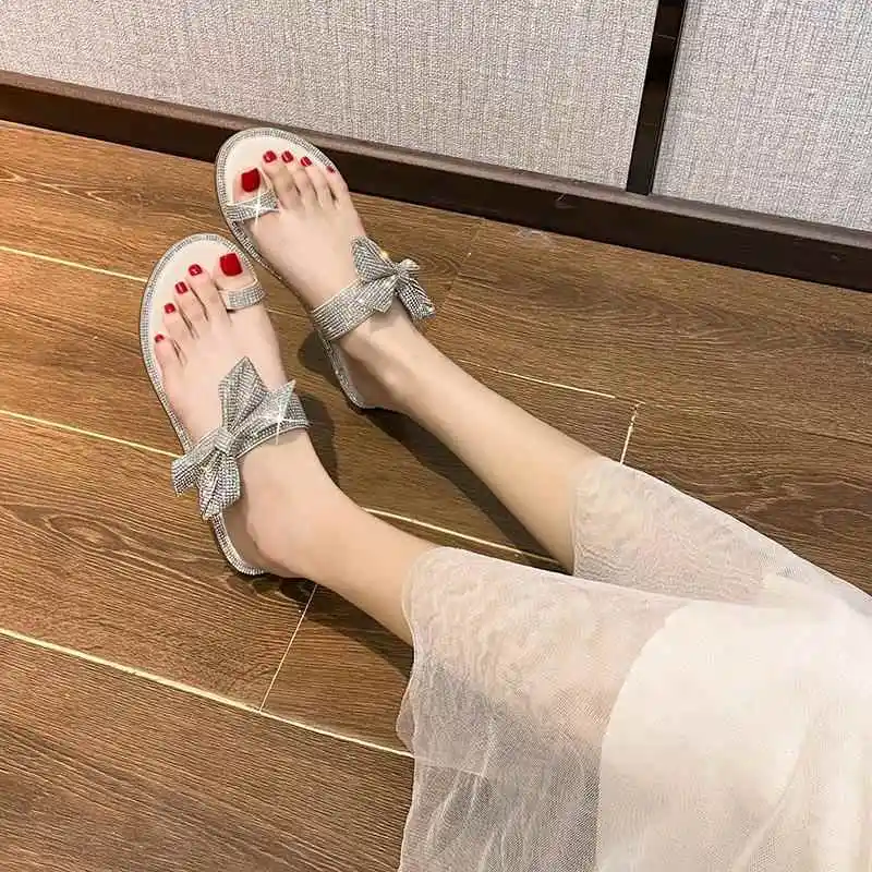 플랫 바닥 여성 슬리퍼 여름 야외용 다이아몬드 타이 토 캐주얼 패션 통기성 캠핑 여행 샌들
