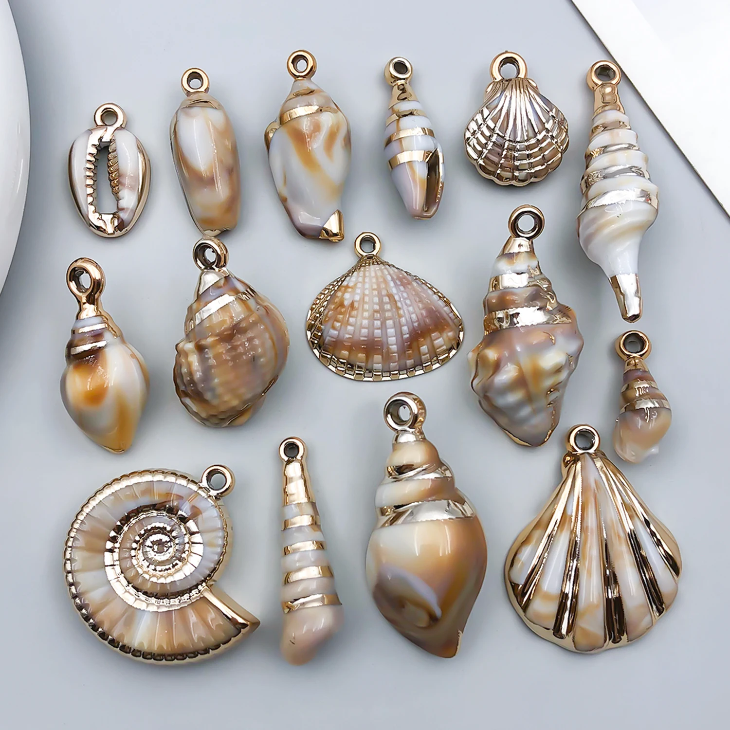 5 Stück/15 Stück Acryl Golden Ocean Shell Anhänger Schmuckherstellung DIY Schlüsselanhänger Ohrringe Charms für Schmuck Armbänder Halskette