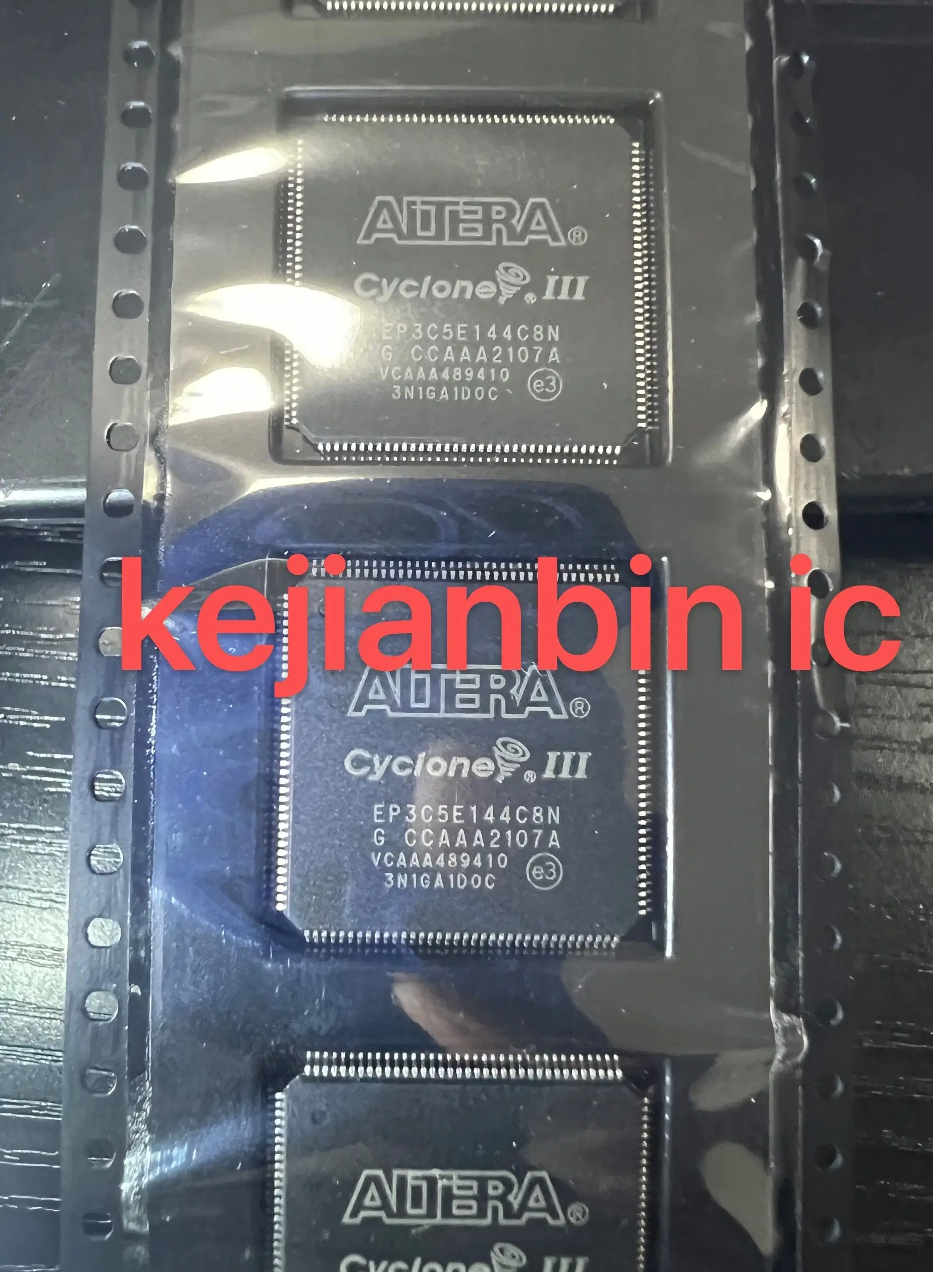 

5~10pcs/lot XC9572XL XC9572XL-10VQG44C QFP44 NEW Original free shipping