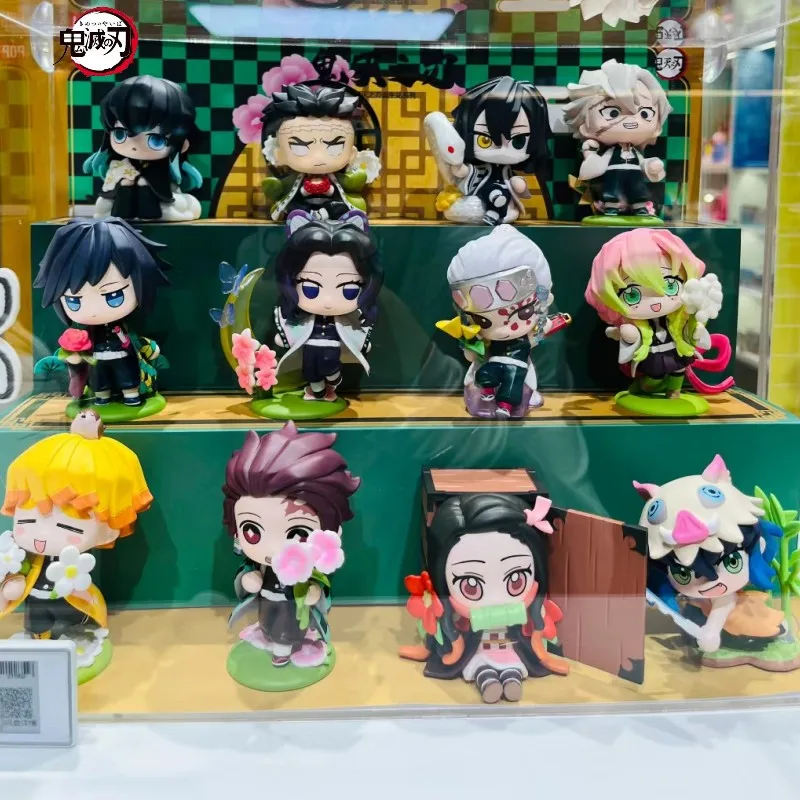 Genuine Demon Slayer Blind Box Kamado Tanjirou Kamado Nezuko Box Pvc Anime Figure Model Bambola Maschile Sorpresa Guess Bag Kid Gift