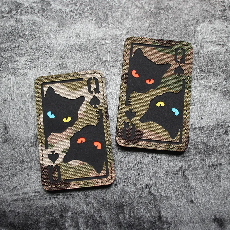 Ir Laser Intagliato Carino Gatto Nero Patch Picche Q Poker Card Armband Luminoso Cat Eye Distintivo Tattico Per Abbigliamento Zaino