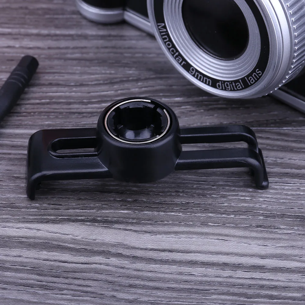 Replacement Bracket Cradle Mount GPS Stander Tools GPS Holder Bracket Handlebar Rail Mount Stand for Garmin Nuvi