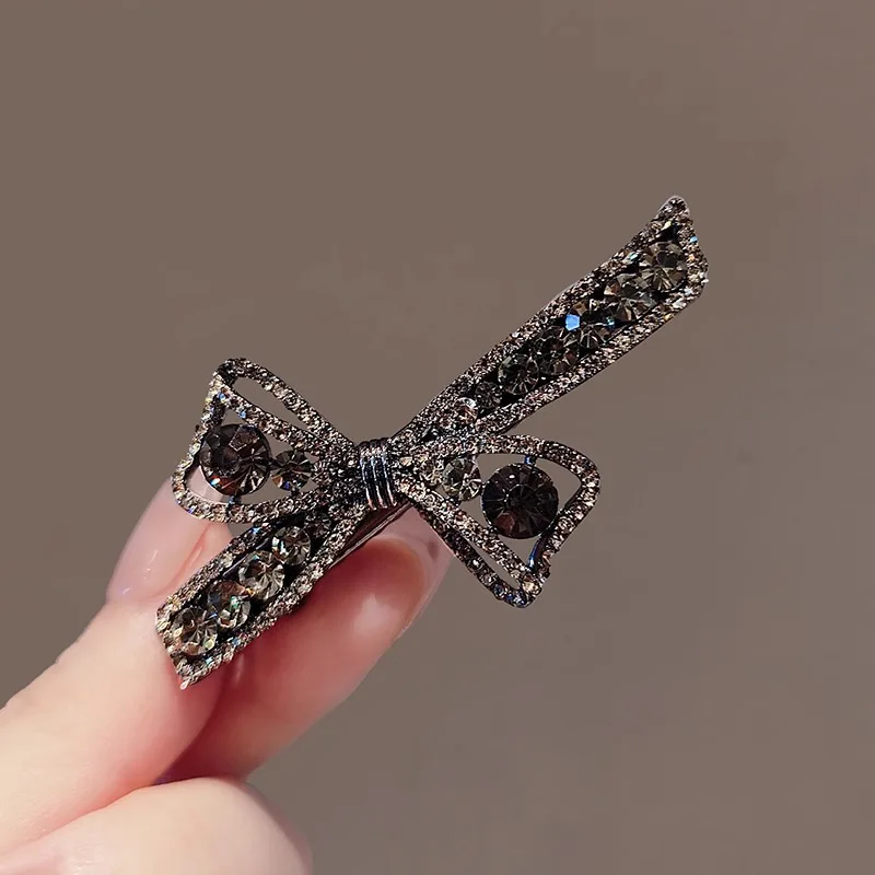 Koreanischen Stil Exquisite Strass Hohl Bogen Haar Clip Entenschnabel Clip High-end-Seite Clip Frauen Legierung Pony Clip Haar zubehör