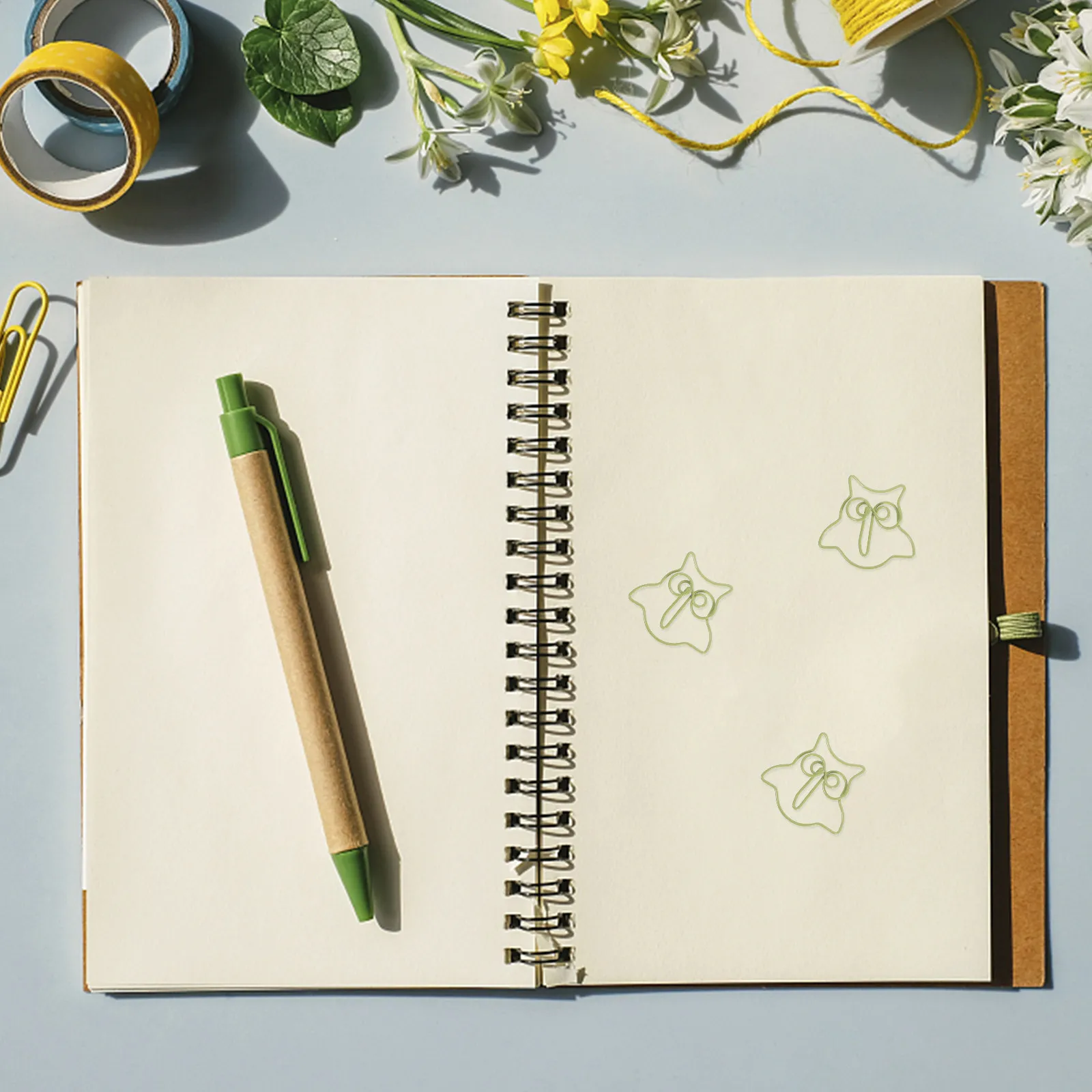 50pcs 올빼미 모양의 종이 클립 귀여운 동물 사무용품 장식 플라스틱 북마크 클립 학생용 홈 스쿨 사용 재미 있음