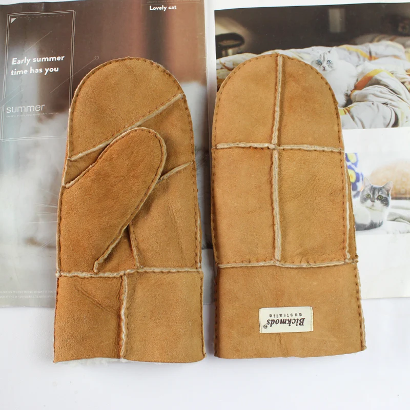 New sheepskin men's fur gloves with thicker wool lining and winter fashion windproof and cold-proof warm gloves