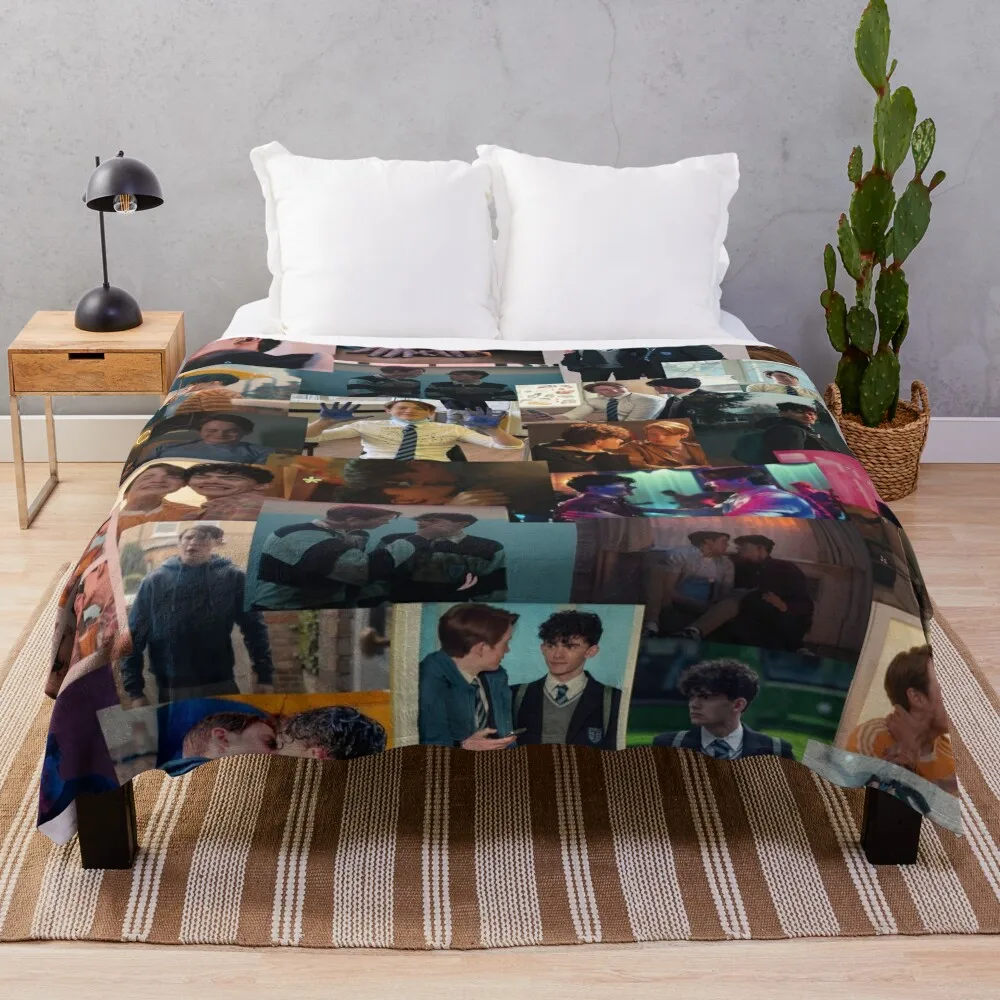 

Kit Connor and Joe Locke Throw Blanket Moving Soft Big heavy to sleep Blankets