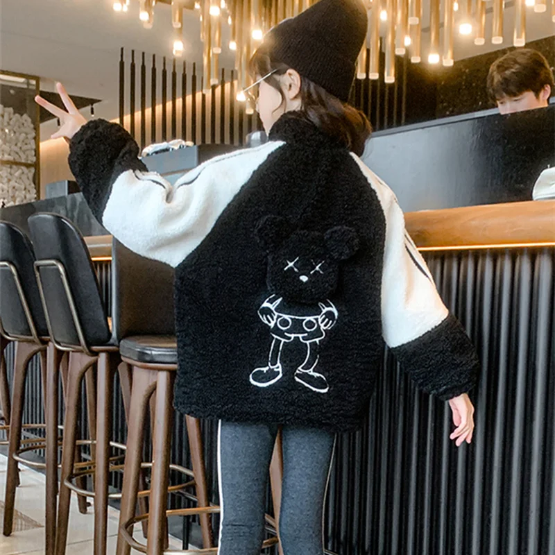 Рисунок 4 - Пальто для девочек