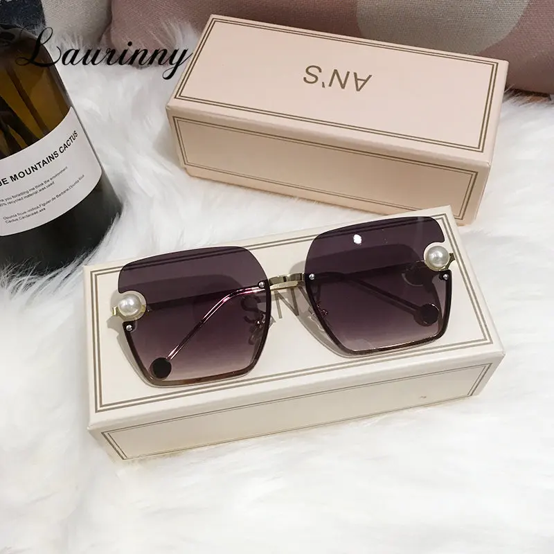 

LAURINNY Square Sunglasses Women Brand Designer Fashion Rimless Gradient Sun Glasses UV400 Protection Summer Female Shades