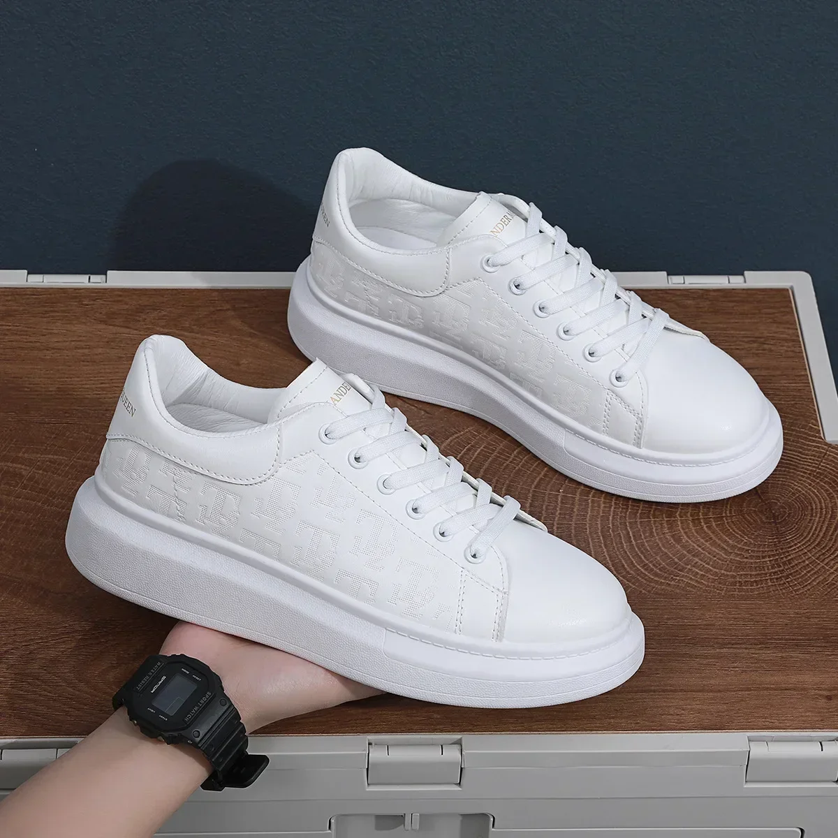 Leather Casual Shoes Men Lace-up Thick Sole Casual Sneakers Versatile Leather Muffin Shoes Elevated Male Board Footwear