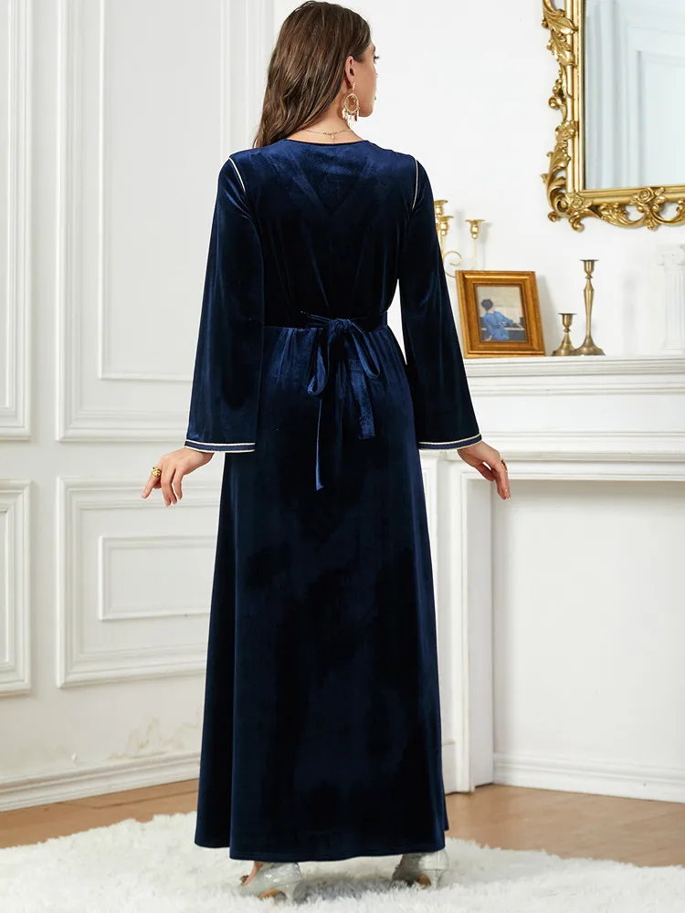 Abayas For Women Dubai Luxury Velvet Long Dress Maxi Kaftan Turkey Muslim Dresses Abaya Islam Clothing Autumn Winter Jalabiya