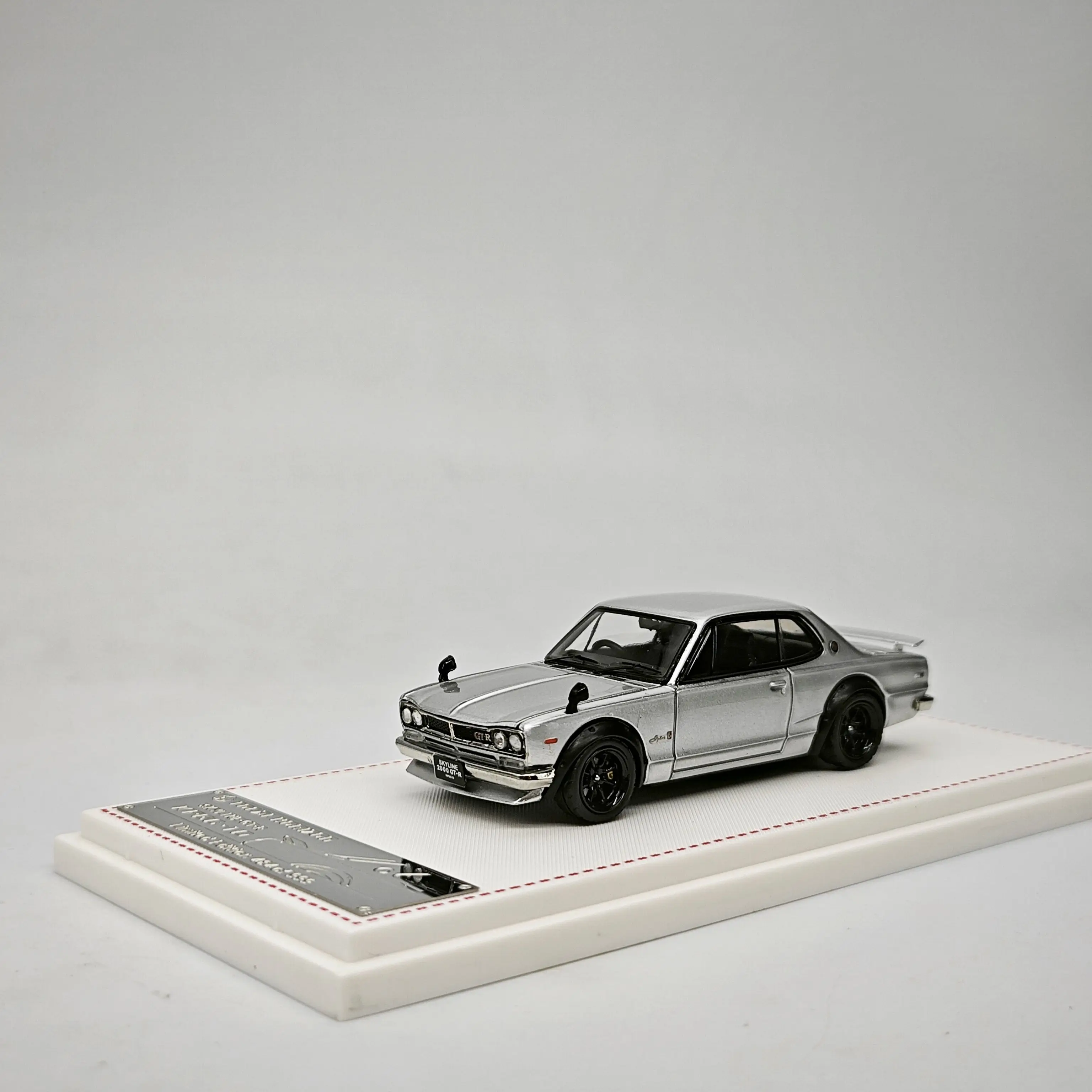 FH 1:64 닛산 2000 GTR KPGC10 다이캐스트 모델 자동차(개폐 가능한 부품 포함) 수집용 선물