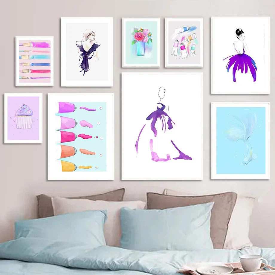 

Watercolor Brush Abstract Girl Goldfish Art Canvas Painting, Nordic Posters and Prints, Wall Pictures, Living Room Decor, Aesthe