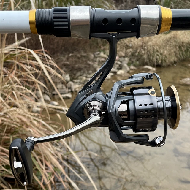 Anti-rust Saltwater Spinning Fishing Reel High-casting Surf Casting Carp  Reel 2000 3000 4000 5000 6000 7000 Ocean Fishing Reel - AliExpress