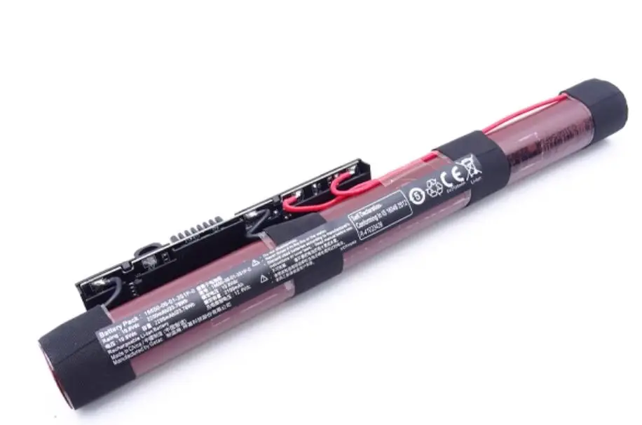 

Новый аккумулятор для ноутбука ACER ASPIRE ONE 14 Z1402-C87P C6UV C6YW 38GR