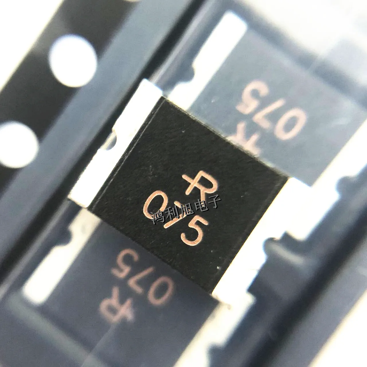 

10 шт./лот SMD2920P075TF маркировка 075 SMD 2920 0.75A 750MA патч Самовосстанавливающийся Предохранитель новый оригинальный в наличии