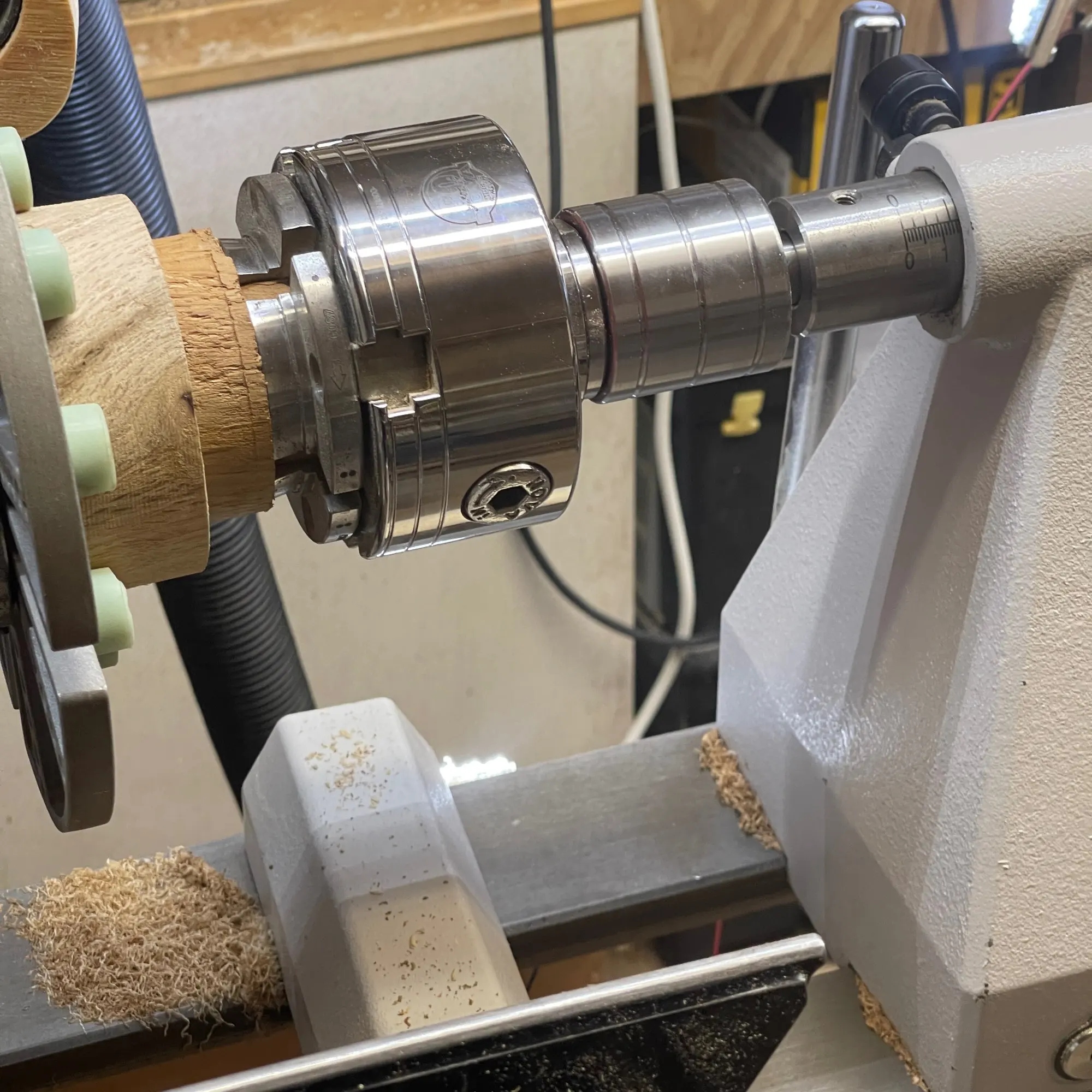 Wooden Lathe Chuck Adapter Live Tailstock to M33X3.5 Wire with #2 Morse