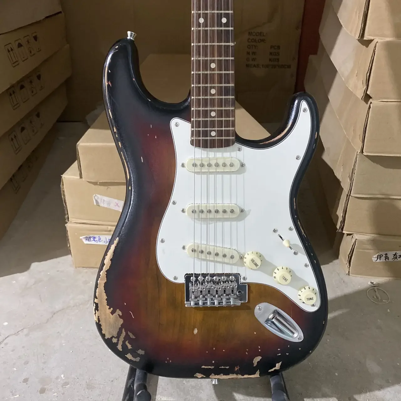 

Relic ST Electric Guitar Vintage Sunburst Color Alder Body Rosewood Fretboard High Quality Guitarra Free Shipping