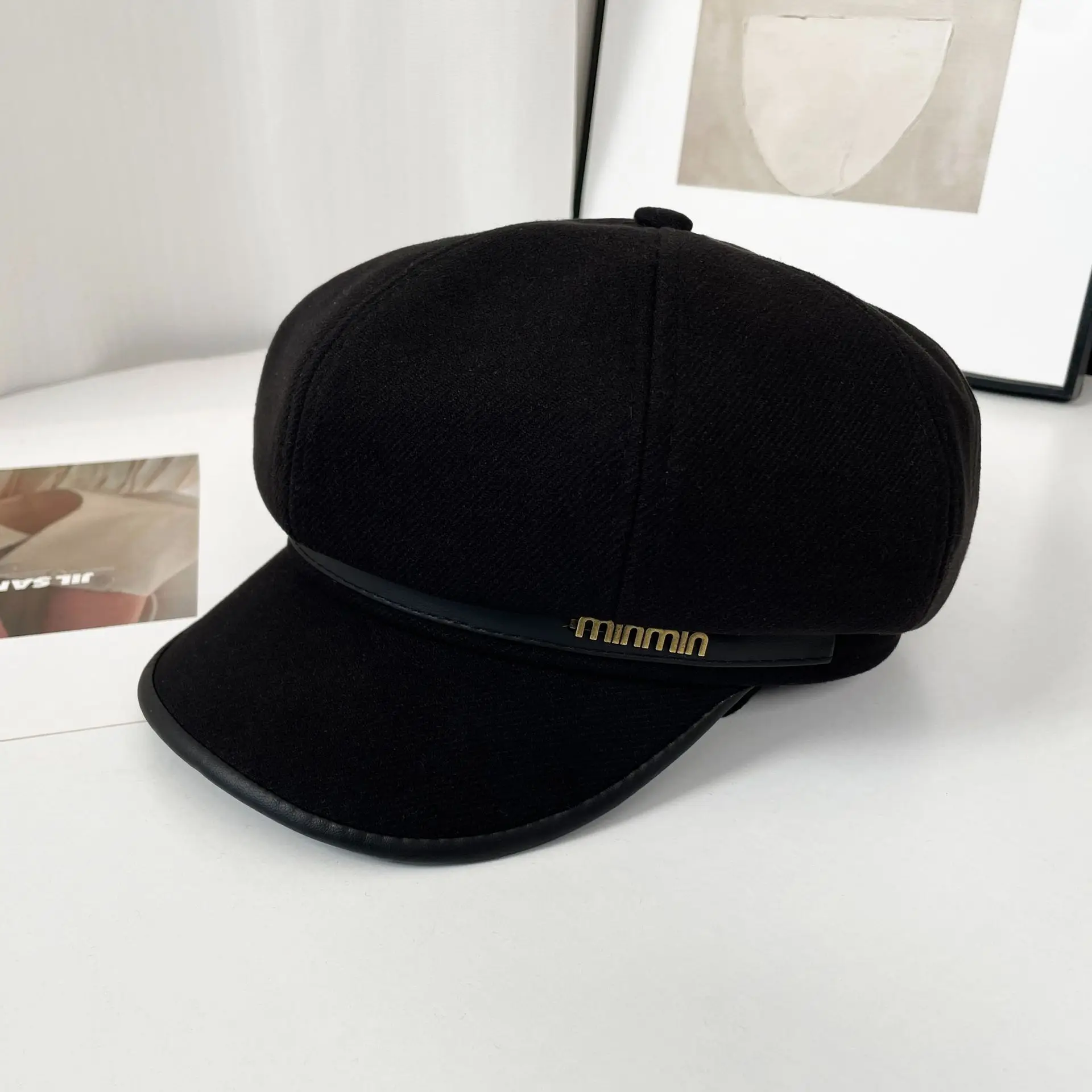 Panamanian women's warm duck tongue octagonal hat for autumn and winter vintage and elegant Belle painter hat Cap H205