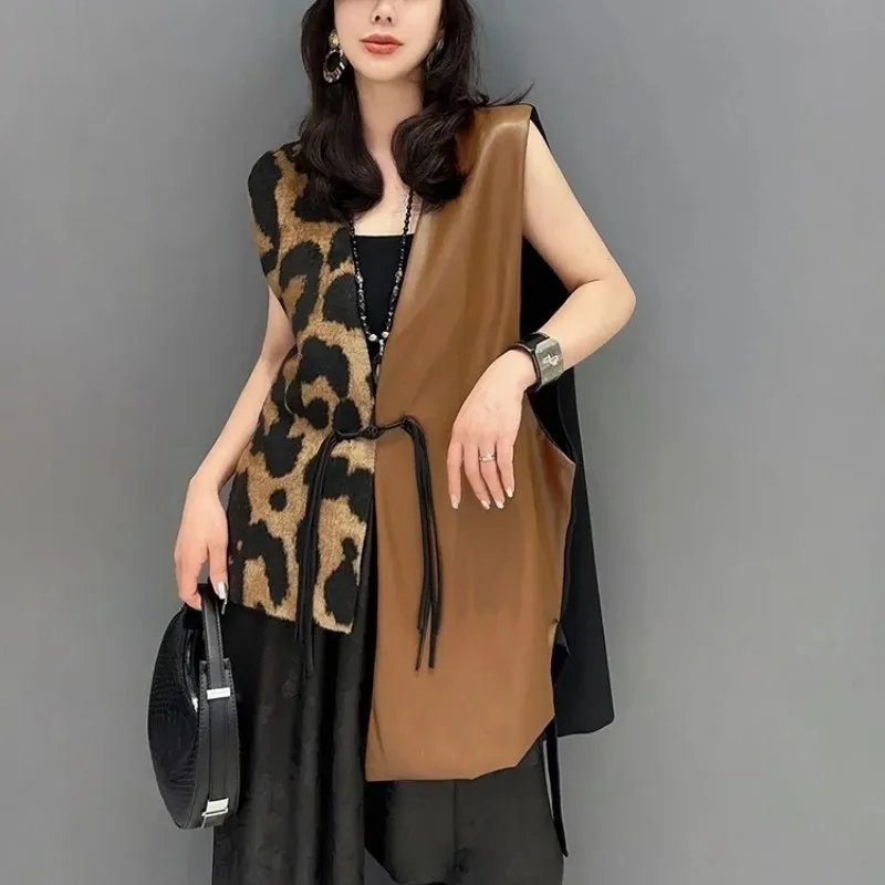 

2024 Summer New Fashion Sleeveless Women Vest Leopard Pattern Personalized Spliced Trendy Girl Black Brown Top LX626S