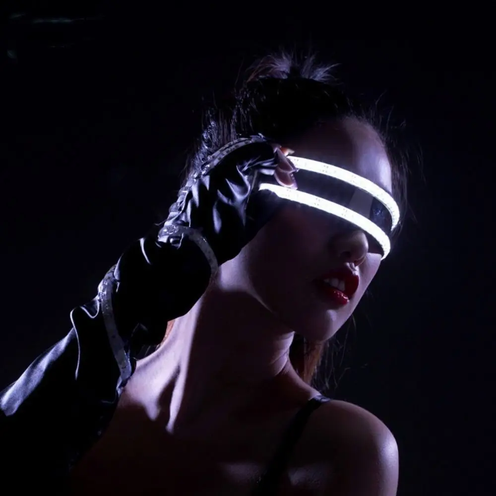 м  ǰ  äο DJ  Ƽ, ҷ  LED Ȱ, ߱ Ȱ