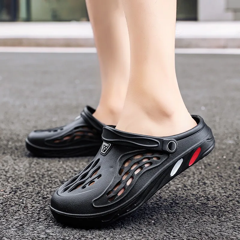 Breathable Men Slippers Comfortable Mens Sandals Non-slip Garden Shoes Lightweight Beach Shoes 35-49 Plus Size Platform Shoes