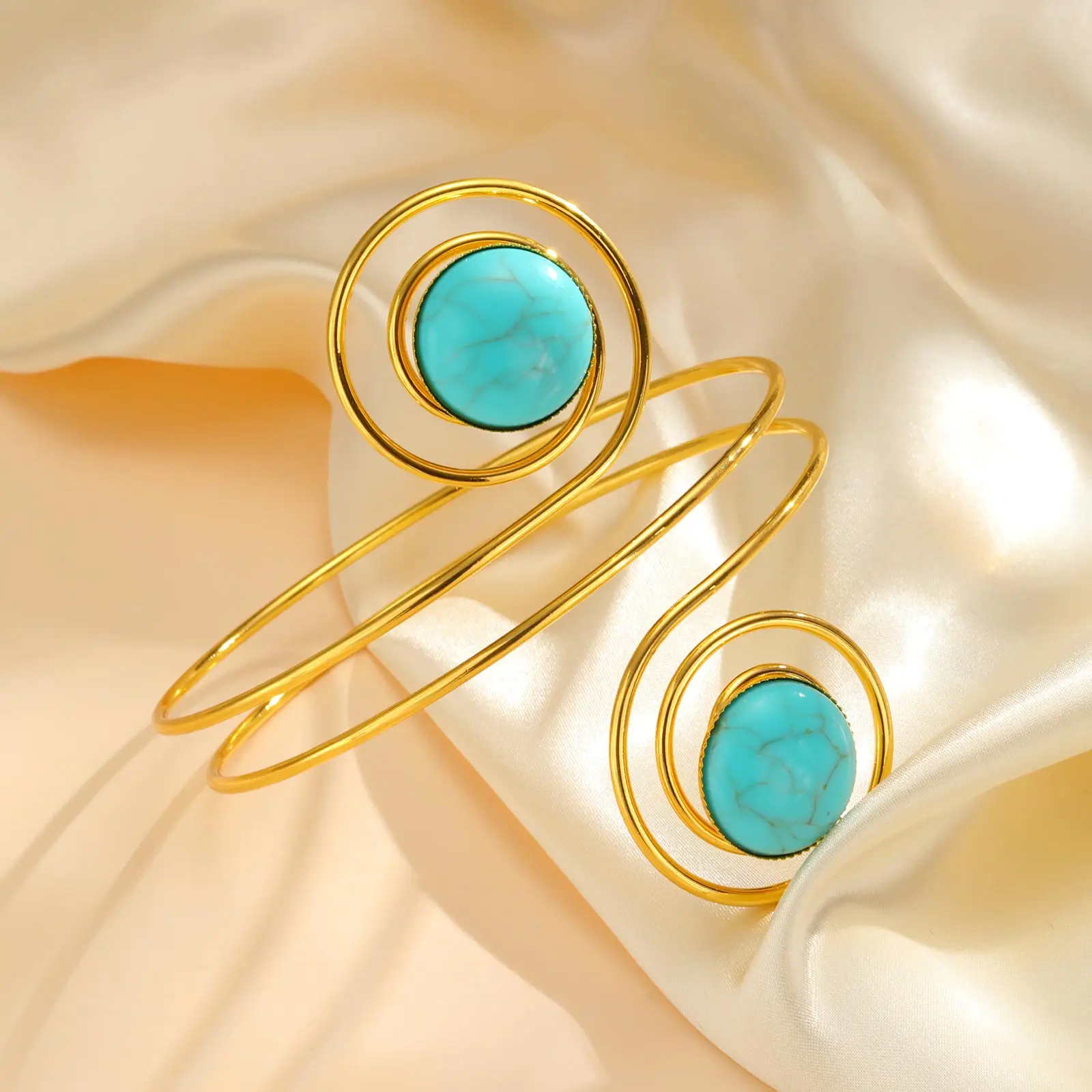 Minimalistisches Boho-Spulen-Oberarmband für Frauen und Mädchen, verstellbarer Armreif aus Edelstahl, geometrischer ästhetischer Schmuck, Geschenk, Neu – Detail 9