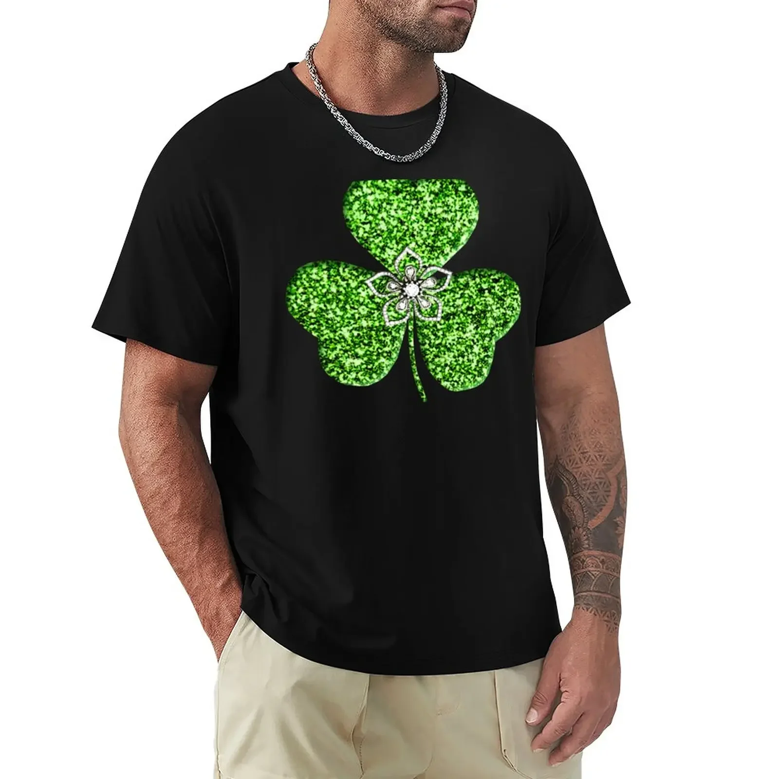 

Faux Green Glitter Shamrock With A Flower T-Shirt anime cute tops Men's cotton t-shirt