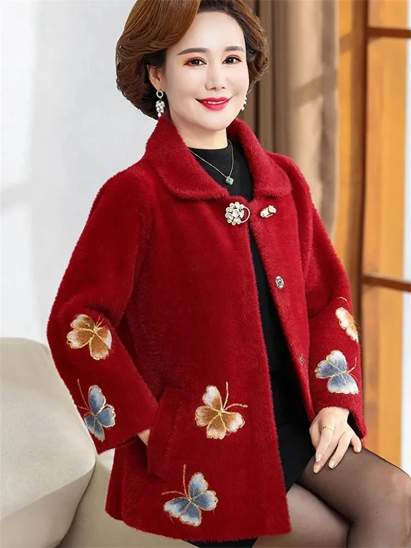 Mom's Autumn and Winter Fashionable Red Mink Fleece Lapel Coat Middle Aged And Elderly Grandma's Noble Embroidered Jacket P93