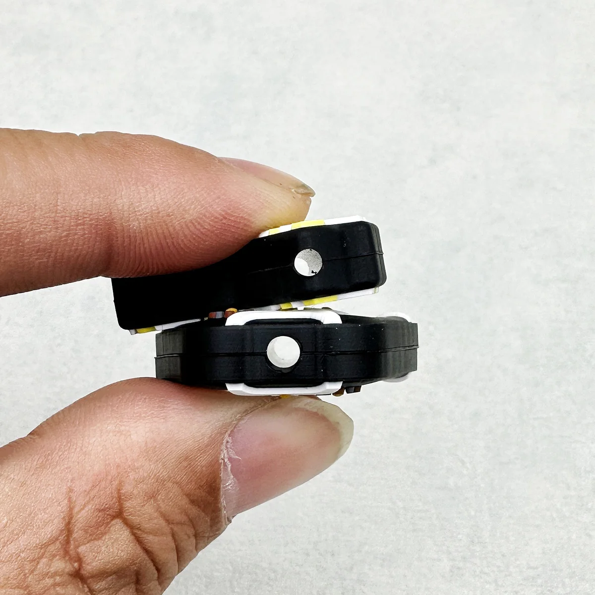 Рисунок 4 - силиконовые бусины для свитера