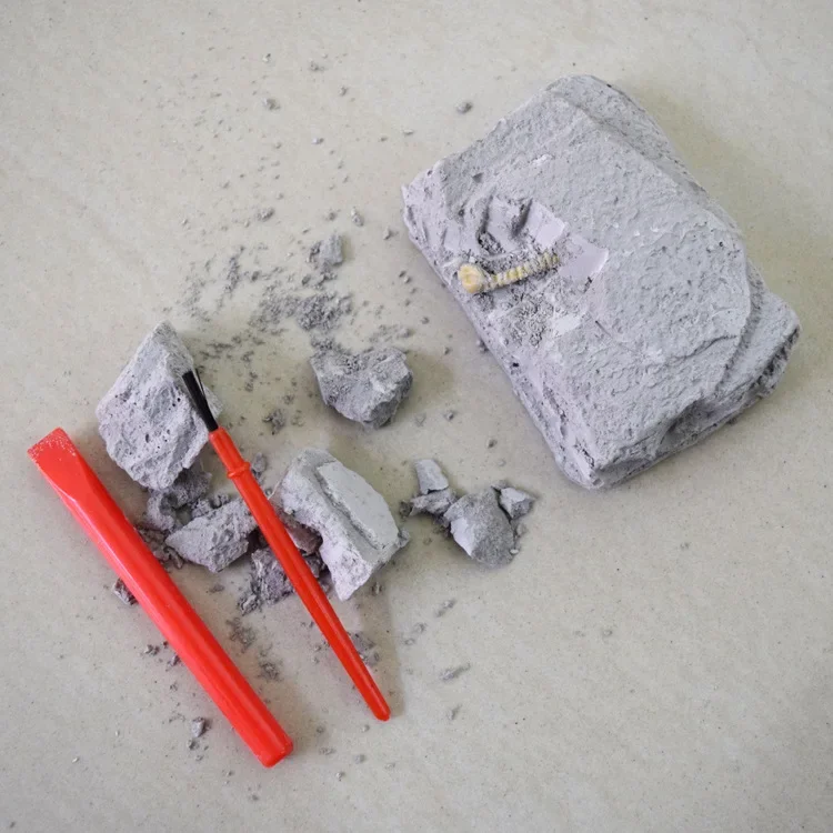 1pc Simulation Dinosaur archaeology Fossils Toy Science Jurass Tyrannosaurus World Park DIY Excavation Game Toys For Children
