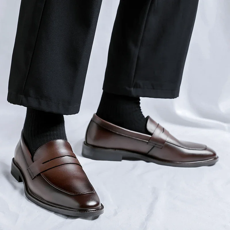 Luxury Brand Loafers for Men Leather Casual Shoes Italy Wedding Dress Business Office Pointy Formal Driving Shoe