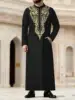 Men's Black Long Sleeve round Neck Embroidered Loose Robe Traditional Ethnic Style Prayer Clothes for Middle East And Africa