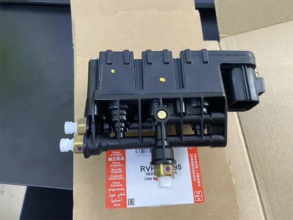 Bloque De Válvula Suspensión De Aire RVH000046 For Land Rover Discovery 4 Mk 84179911
