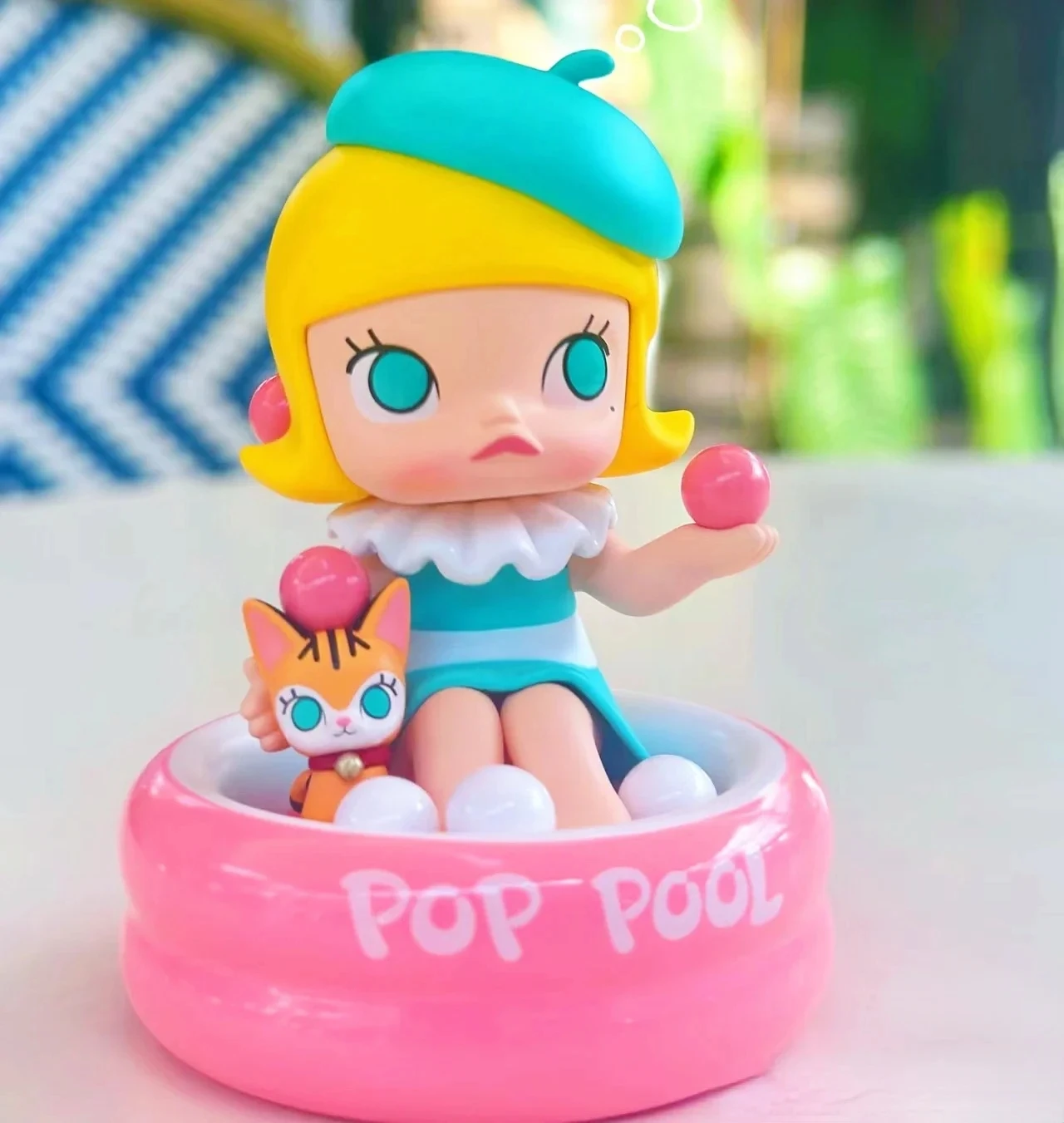Gathering At The Pop Land Amusement Blind Box Mystery