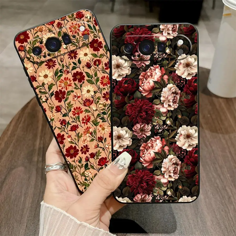 Retro Floral Print Phone Cover Case – Stylish and Protective Sleeve