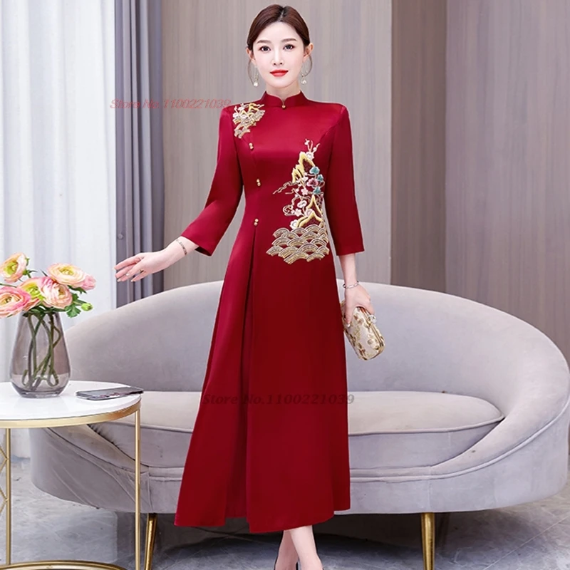 

2024 chinese vintage dress improved qipao national flower embroidery satin qipao chinese wedding evening dress oriental dress
