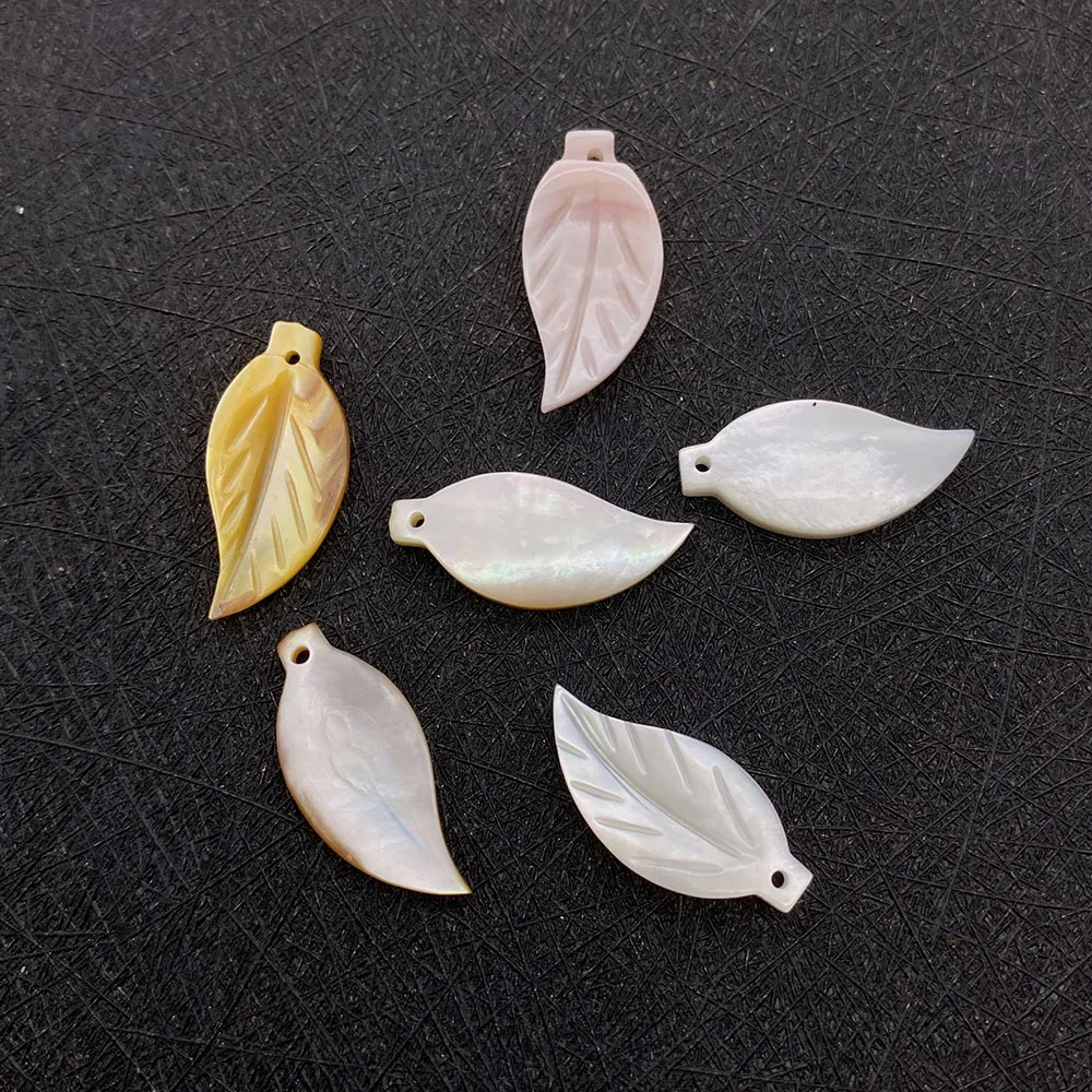

2pcs Natural Seawater Shell Pink Shell Classic Leaf Pendant Fashion Jewelry Accessories DIY Necklace Earring Bracelet 9x20mm