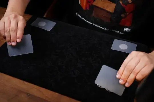 

Transparent Matrix by Chen Hui - Magic tricks