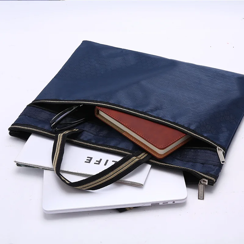 Рисунок 3 - Мужской тканевая бизнес-сумка Оксфорд