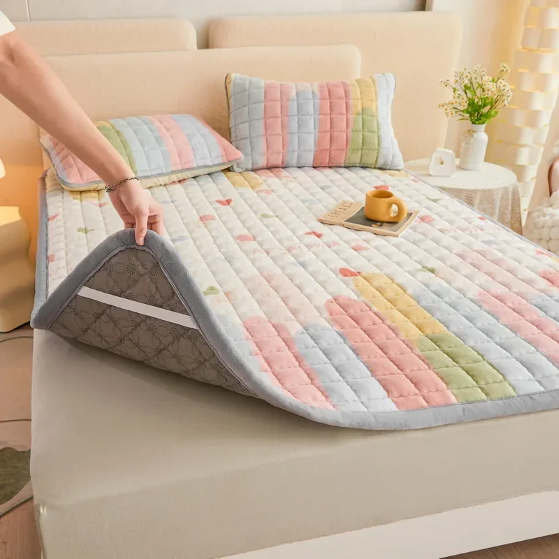 Winter Flannel Soft Mattress Tatami Mat Foldable Single Double Bed Sleeping Pad Warm Thicken Quilted Bedsheet Blankets Bedspread
