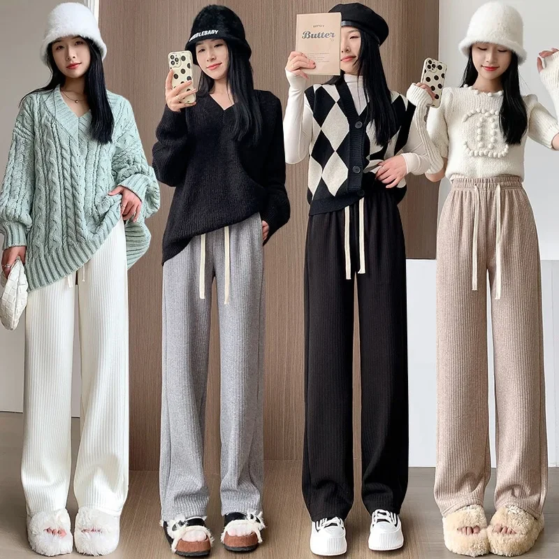 

White Wide-leg Pants for Women 2023 Autumn and Winter High-waisted and Drapey Straight-leg Pants with Velvet and Thickening