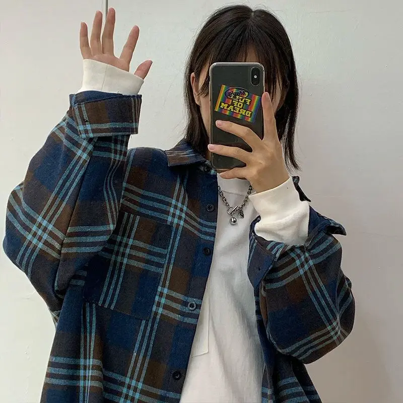 

HOUZHOU Vintage Plaid Shirts Women Oversized Harajuku Blouse Korean Fashion Check Long Sleeve Aesthetic Basic Top Autumn Casual