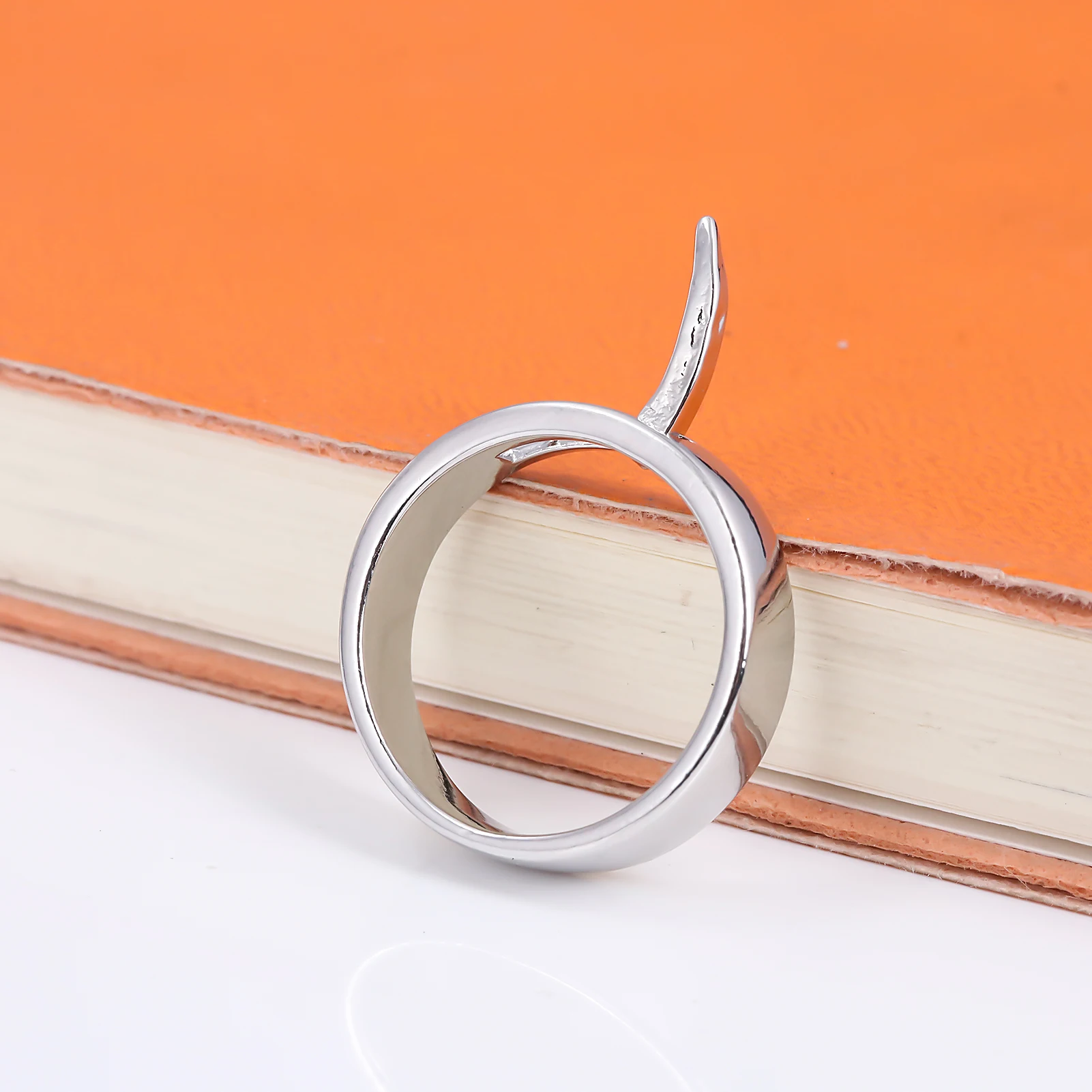 Anime Titan Ring Annie Leonhart Cosplay Rings Ani Reonhato Unisex Defense Spikes Rings Jewelry Fans Gifts