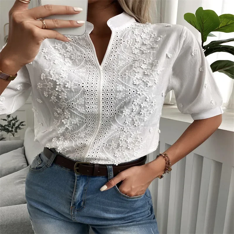 

Chic Solid Hollow-out V Neck Lace Blouse Floral Patterns Embroidery Decoration Casual Women Shirt Puff Sleeved Half Cotton Tops