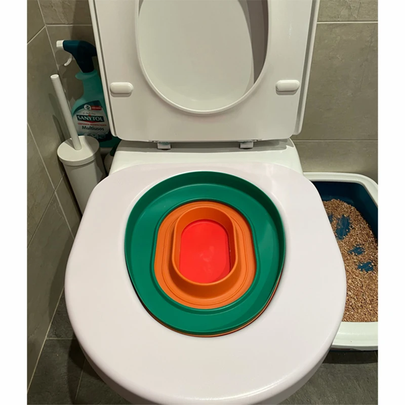 3 Step Cat Toilet Training System Kit Colourful Plastic Training Queakly Easy to Use Human Toilet 8 weeks or less Pet Supplies