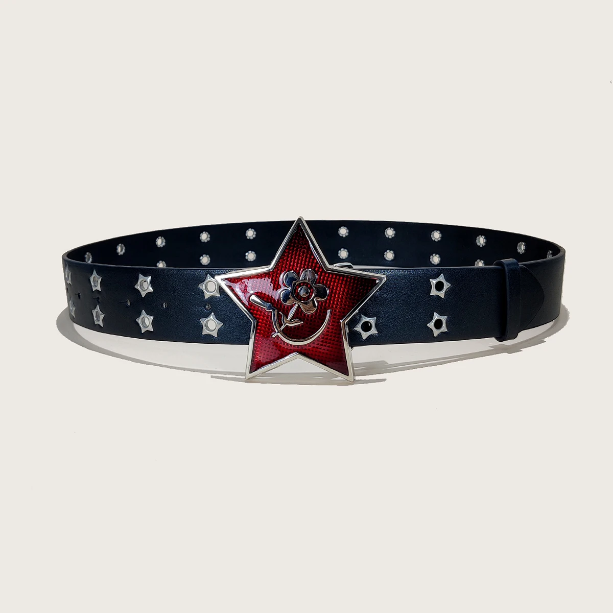 Trendiger Nietengürtel, Heavy-Metal-Gürtel für Männer und Frauen, Punk-Nachtclub-Rock-Stil-Gürtel, Jeansgürtel, Y2K-Gürtel, modische Dekoration, Damengürtel – Detail 3