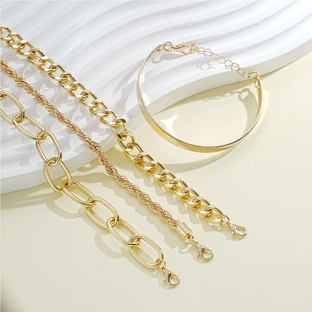 4 Pcs Punk Gold Color Cuban Link Chain Bracelet Set for Women Vintage Snake Chain Charm Bangles Couple Jewelry Gifts 2025